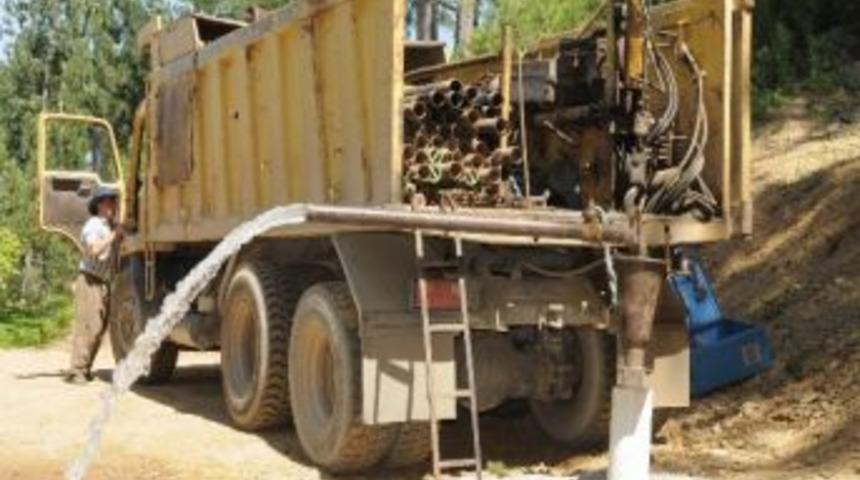 Yeni&ccedil;am K&ouml;y&uuml;nde İ&ccedil;me Suyu Sevinci