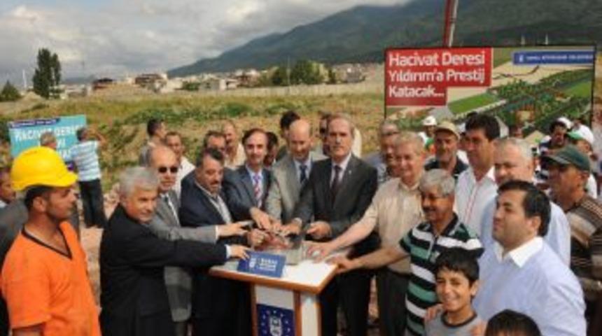 Hacivat Deresi Islah &Ccedil;alışmaları Başladı