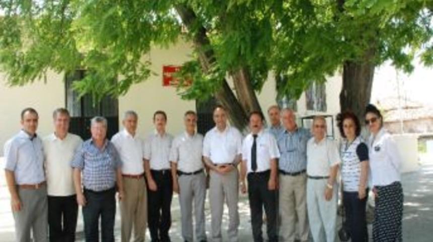 Akhisar'da İnsan Hakları Kurulu İlk Kez K&ouml;yde Yapıldı