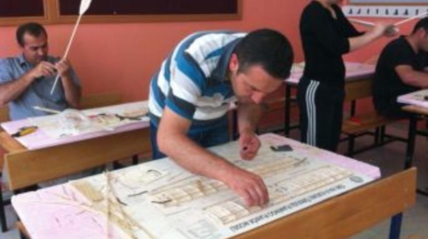 &Ccedil;iftlik&rsquo;te Model U&ccedil;ak Kursu Başladı