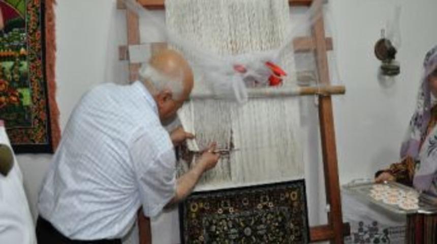 İpek Halı Kursları Meyvelerini Vermeye Devam Ediyor