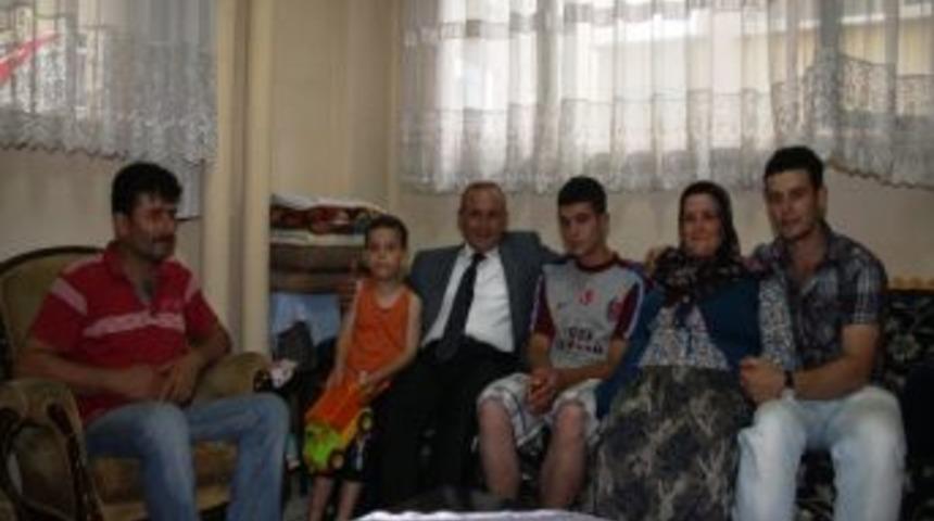 Vali Kızılcık&rsquo;tan Yeşiltaş Gazisi Arslan&rsquo;a İş S&ouml;z&uuml;