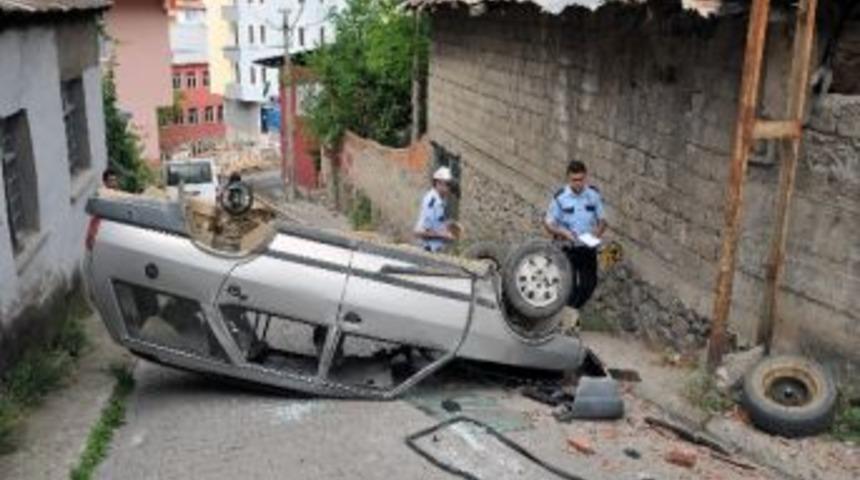 G&uuml;m&uuml;şhane G&uuml;ne Kazayla Uyandı: 1 Yaralı