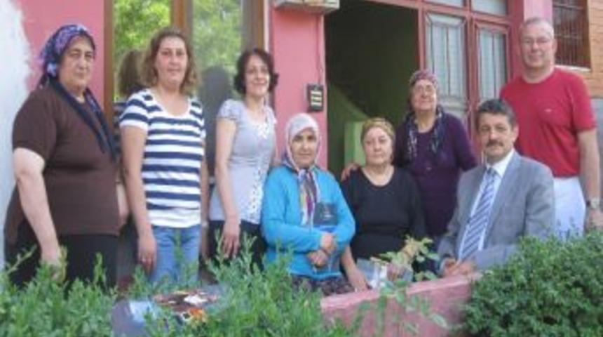 Belediye Başkanı Ziyaretlerini S&uuml;rd&uuml;r&uuml;yor