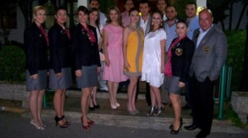 Salihli Rotary Kul&uuml;b&uuml;&rsquo;nde D&ouml;nem Başkanı Daniş Tavas Oldu