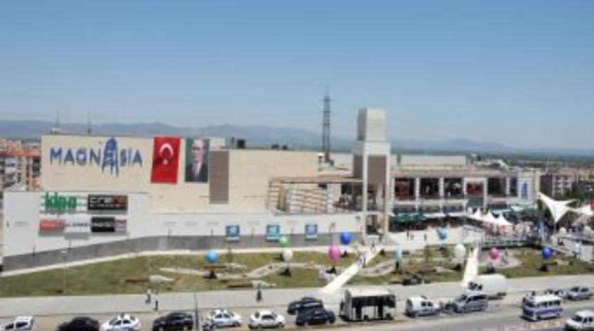 Redevco, T&uuml;rkiye&rsquo;deki &Uuml;&ccedil;&uuml;nc&uuml; Yatırım Ve Geliştirme Projesini Manisa'da A&ccedil;tı