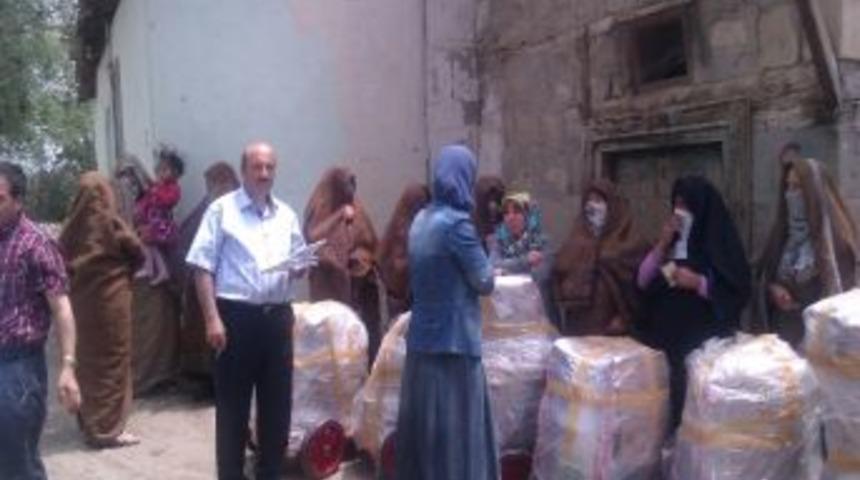 Pasinler&rsquo;de Bayan &Ccedil;ift&ccedil;ilere S&uuml;t Sağma Makinası Verildi