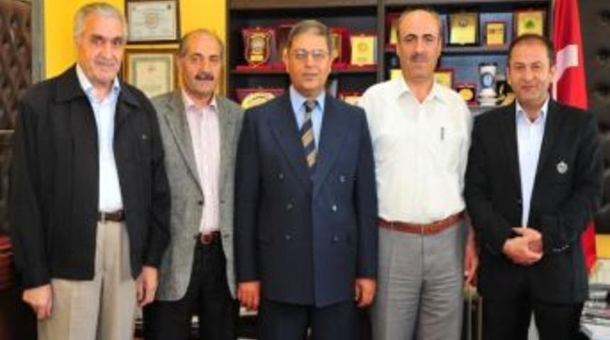 Vali Tamer, Erzurum’da Valilik Personeliyle Hasret Giderdi