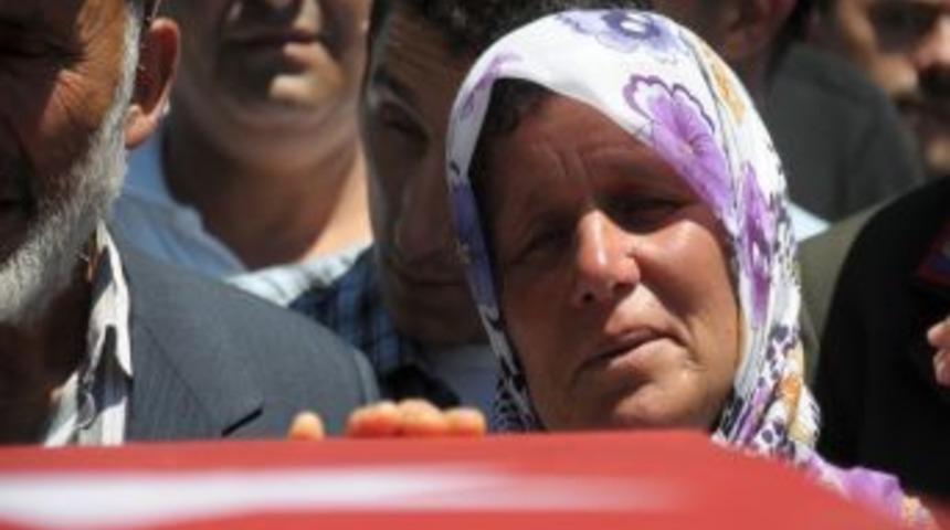 Şehit Piyade &Ccedil;avuş Kıran, Sakarya'da Son Yolculuğuna Uğurlandı