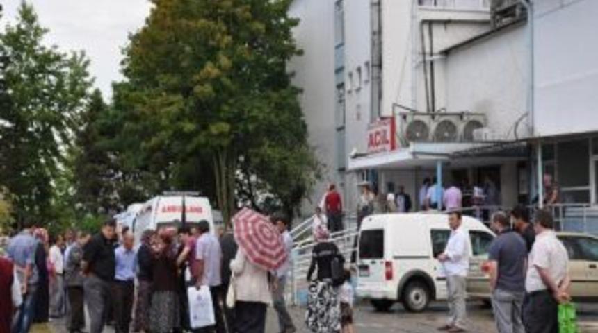 Ordu&rsquo;da Yolcu Minib&uuml;s&uuml; Devrildi: 15 Yaralı