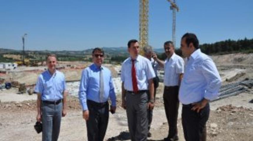 Soma 300 Yataklı Devlet Hastahanesi Temel Atma Aşamasında