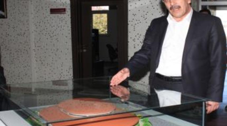 Yıldızkent'teki Kapalı Pazar Yeri Hanımlar Pazarı Oluyor