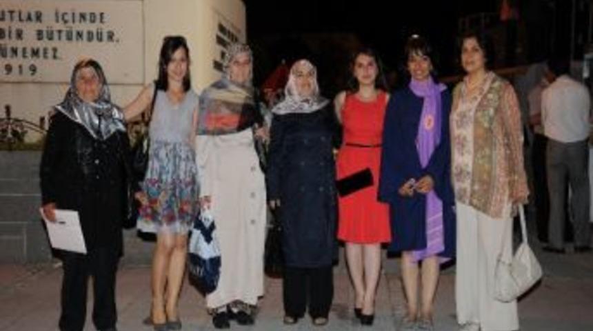 Hacettepe Tıp 44. D&ouml;nem Mezunlarını Uğurladı