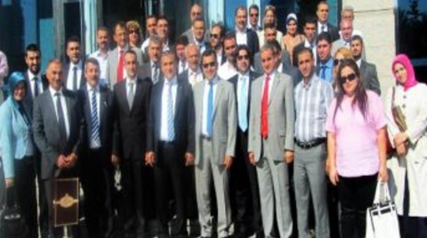 Ak Parti Seyhan İl&ccedil;e Teşkilatı Ak Parti Grup Toplantısına Katıldı