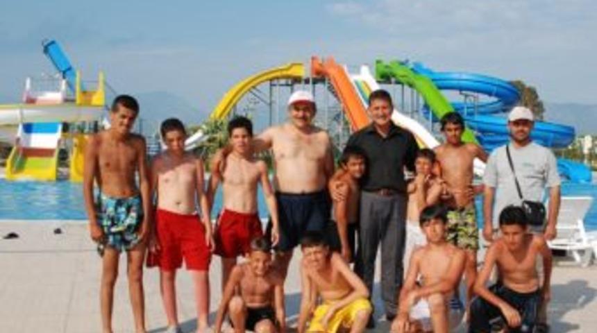 G&uuml;n-Ay Sahil Tesislerinin misafirleri