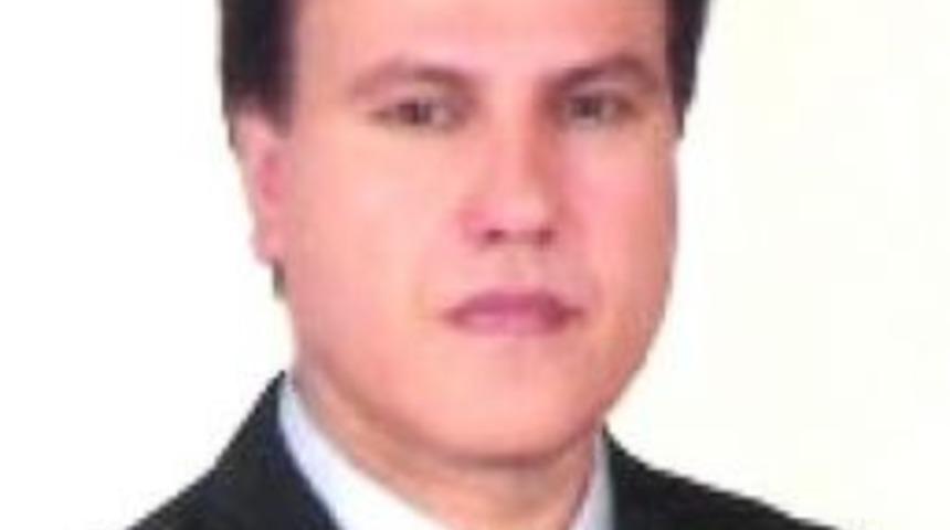 İzmir Polisi &Ccedil;ifte Vatandaş Nihat Yazarın Cesedini Arıyor