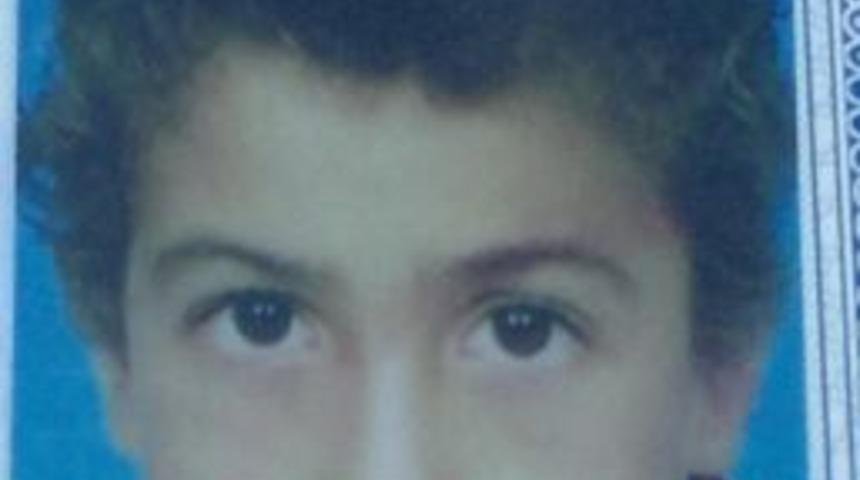 Burdur'da Gölette Iki Kardeşden Biri Boğuldu