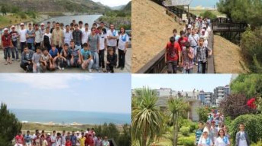 Yeni Seyyah Kafilesi Yolda