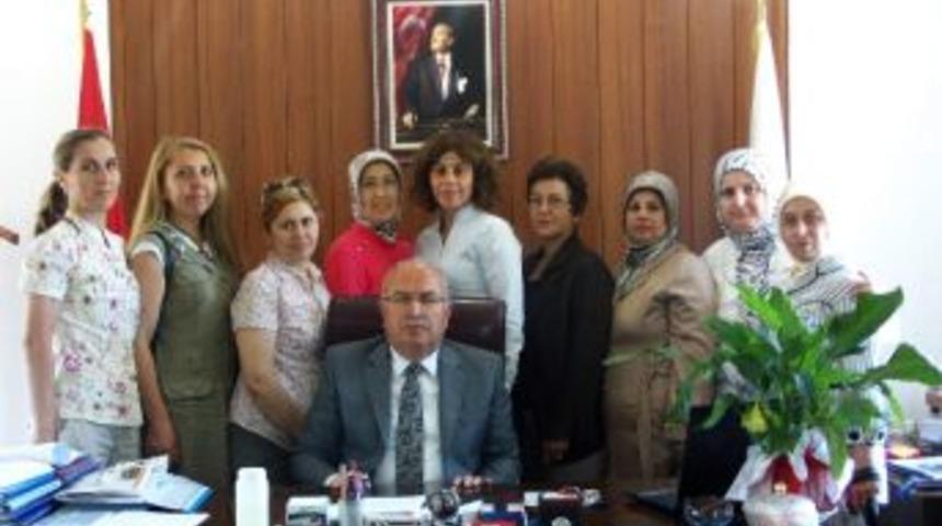 Ak Parti Kadın Kollarından Taziye Ziyareti