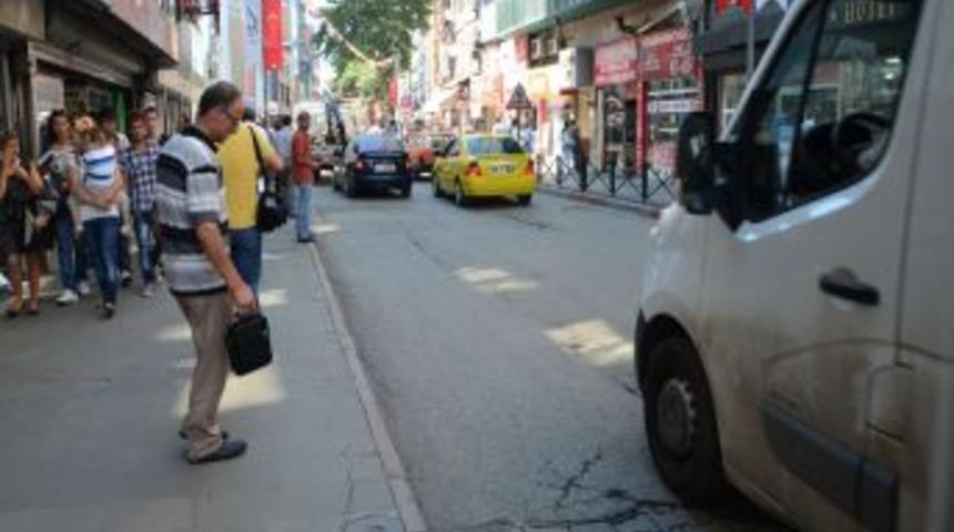 Zonguldak'ta 'd&uuml;zensiz Kaldırım' Tepkisi