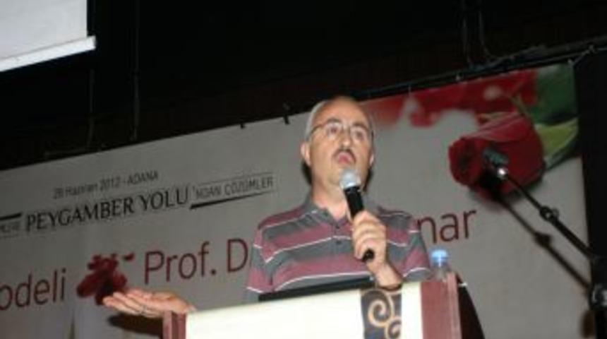Prof. Dr. Akpınar: Huzurlu Aile, Toplumu G&uuml;&ccedil;lendirir