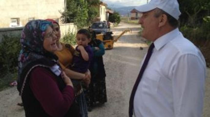 Bolu Belediye Başkanı Sokak Sokak Gezerek Vatandaşı Dinliyor