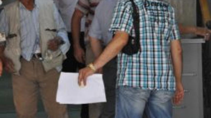 Malatya&rsquo;da Minib&uuml;s İle Kamyonet &Ccedil;arpıştı: 5 Yaralı