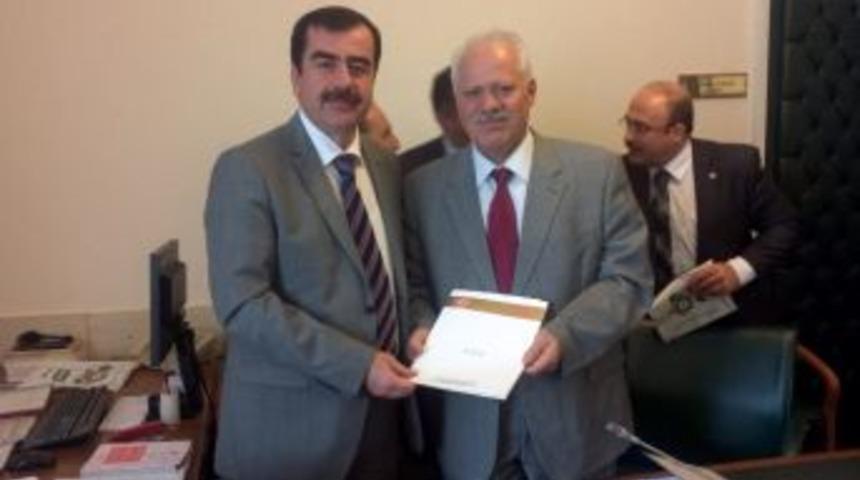 Milletvekili Erdem, &Ccedil;ift&ccedil;inin Sorunlarını Tarsim Başkanı Ramazan Kadak&rsquo;a Aktardı