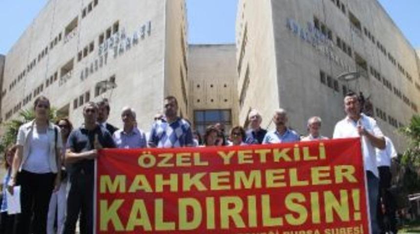 &Ccedil;ağdaş Hukuk&ccedil;ular &Ouml;zel Yetkili Mahkemelerin Kapatılması İ&ccedil;in Toplandı