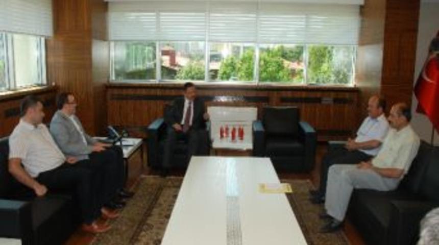 Kızıl&ouml;renliler'den &Ouml;zhaseki'ye Ziyaret