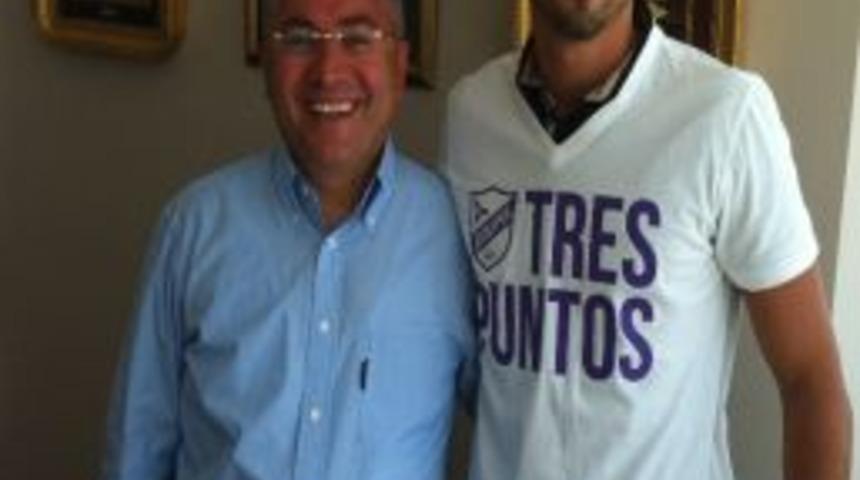 Orduspor&rsquo;da Şamil Cinaz Ve Ferhat &Ccedil;&ouml;km&uuml;ş İmzaladı