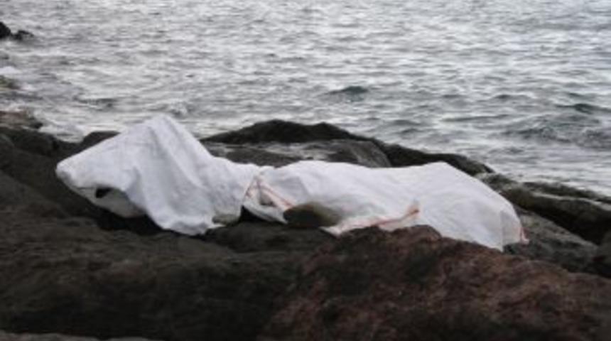 Trabzon'da 5 G&uuml;n &Ouml;nce Bulunan Cesedin Kimliği Belirlenemedi