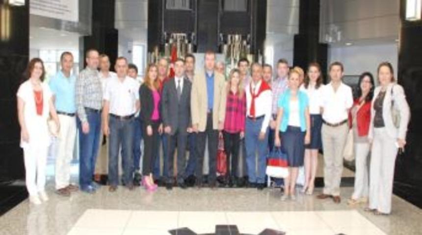 Antalyalı İş Adamlarından Kayso&rsquo;ya Ziyaret