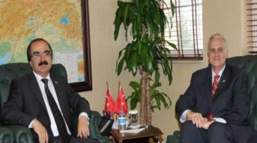 Ricciordone, Vali Coş&rsquo;u Ziyaret Etti