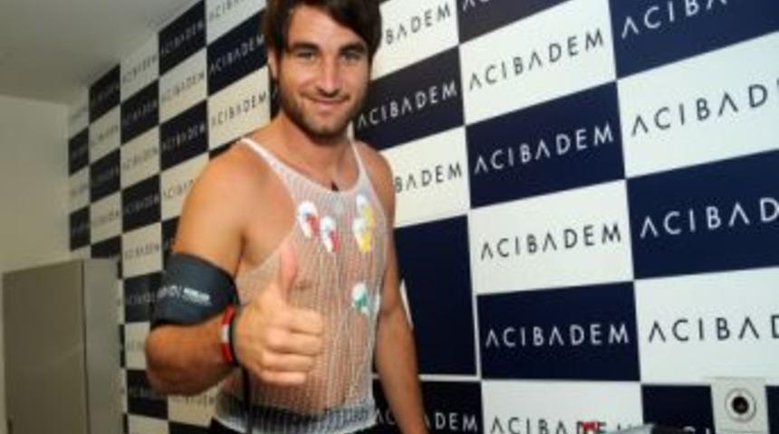 Futbolcular Sağlık Kontol&uuml;nden Ge&ccedil;ti