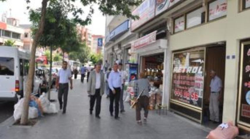 Siirt Belediye Başkanı Sadak Esnafı Ziyaret Etti
