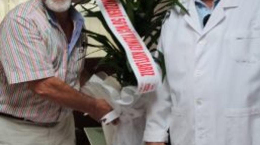 Diş Hekimliğinde Yarım Asrı Geride Bıraktı