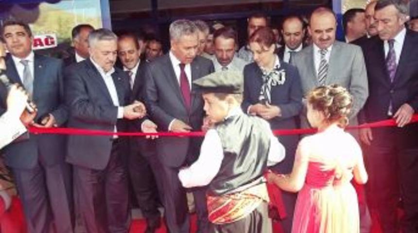 Arın&ccedil; kovancılar toplu a&ccedil;ılış t&ouml;reninde