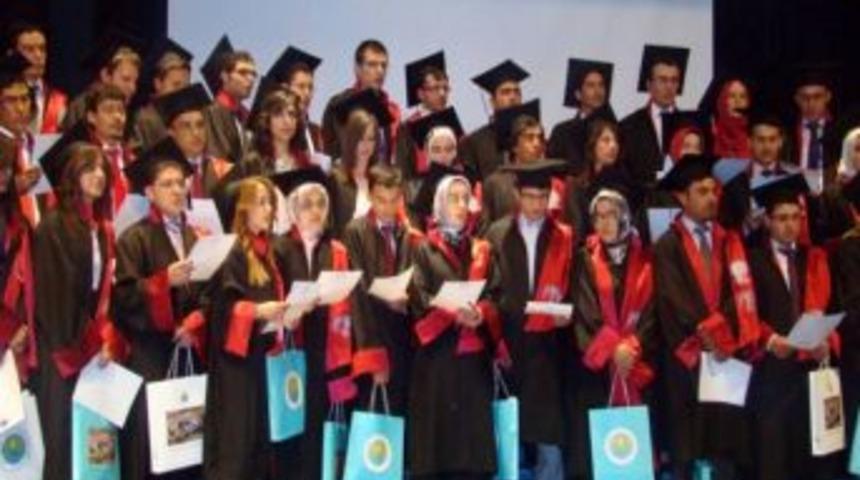 Selçuklu Tıp'ta Mezuniyet Coşkusu