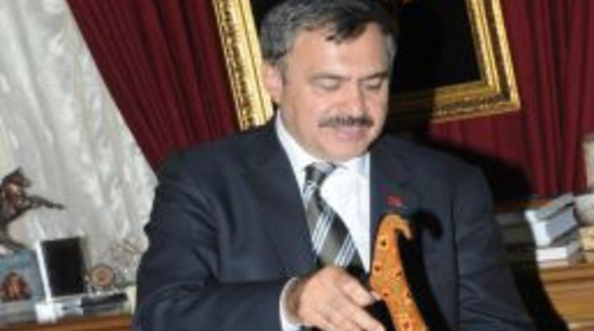 Bakan Eroğlu'ndan Suriye'ye: Bizimm Sabrımızı Taşırmamasını S&ouml;yl&uuml;yorum