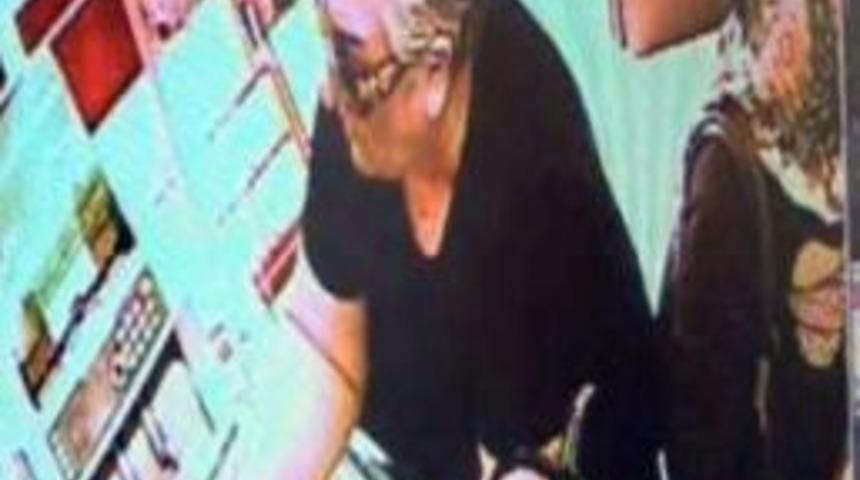 Soyulan Kuyumcu, Altınlarını Bulana Yarısını Vereceğini A&ccedil;ıkladı