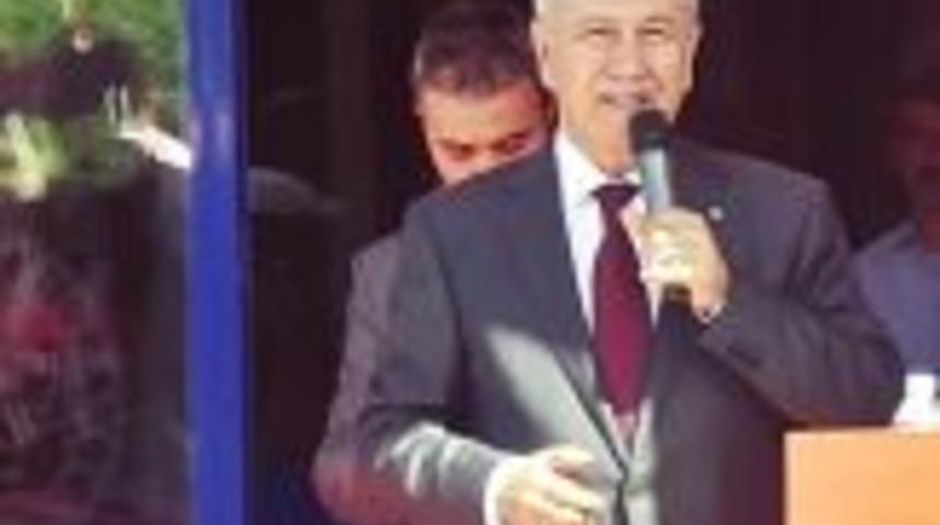 B&uuml;lent Arın&ccedil; konuşması