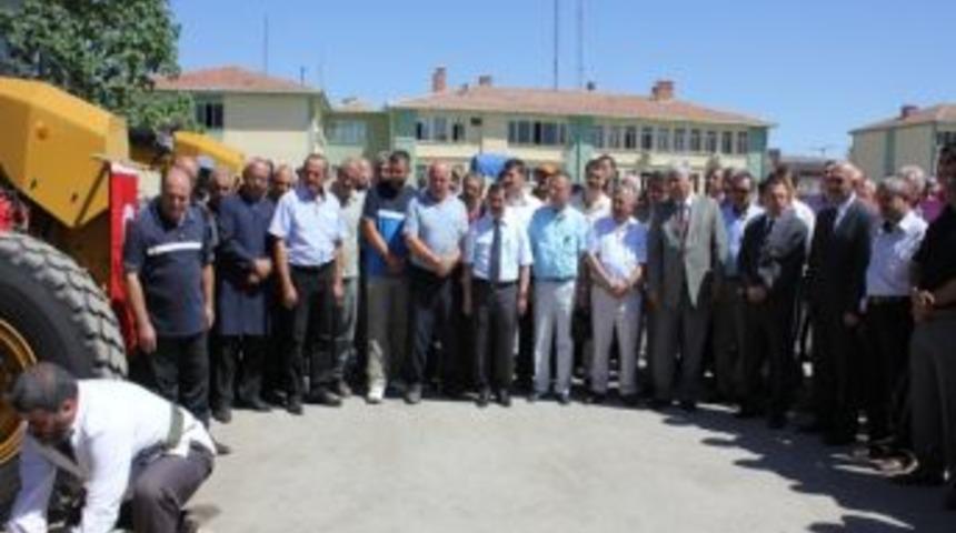 Malatya İl &Ouml;zel İdaresi Eski Model İş Makinelerinden Kurtuluyor