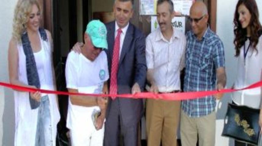 &Ouml;zk&ouml;k K&uuml;lt&uuml;r Ve Sanat Evi Sergilere Ev Sahipliği Yapıyor