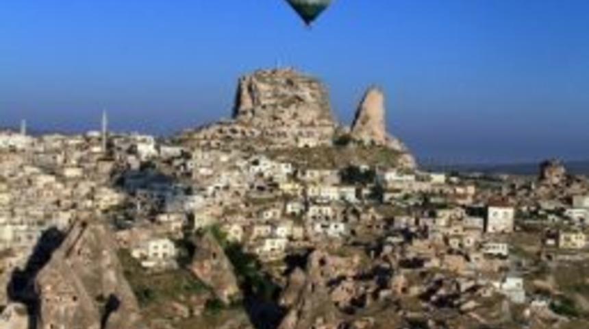 Balon Turlarıyla Kapadokya'da Büyüleyici Yolculuk...