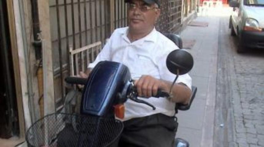 Engellilerden 5378 Sayılı Kanunun Ertelenmeye &Ccedil;alışılmasına Tepki