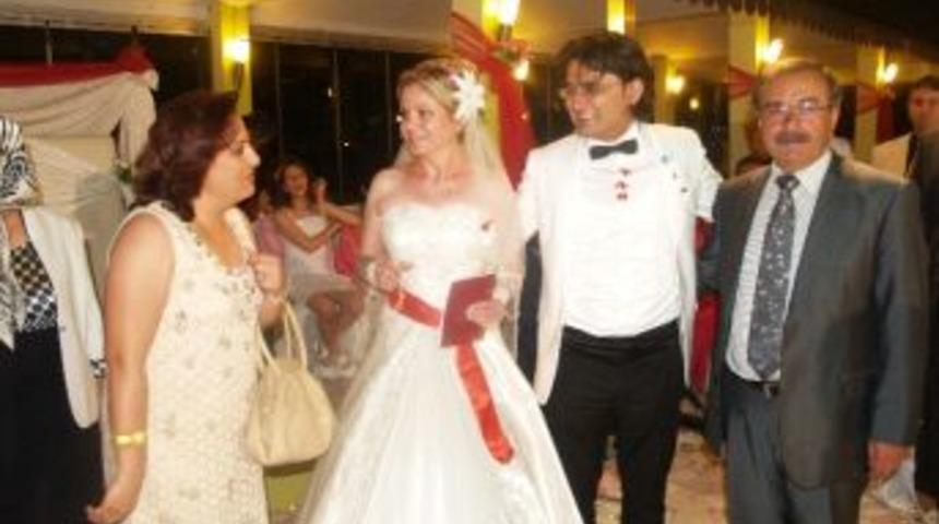 Meclis &Uuml;yesi Serkan Gelmez D&uuml;nya Evine Girdi