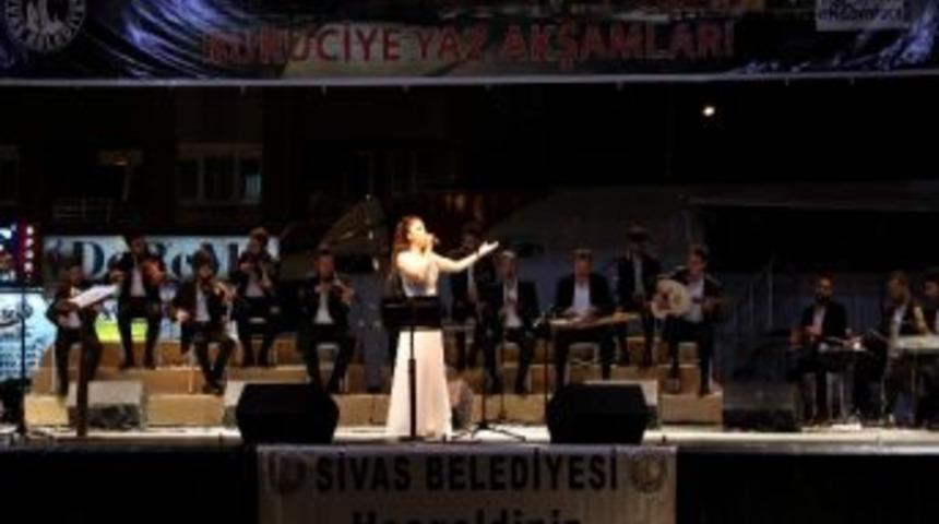 Sanat M&uuml;ziği Konseri İlgi G&ouml;rd&uuml;