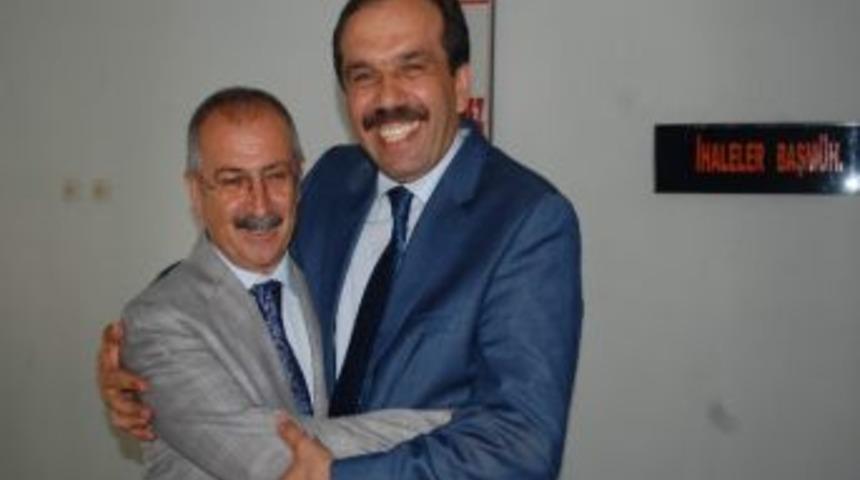 &Ccedil;evre Ve Şehircilik Bakan Yardımcısı Balta&rsquo;dan Karayolları Trabzon B&ouml;lge M&uuml;d&uuml;r&uuml; Tuncer&rsquo;e Ziyaret