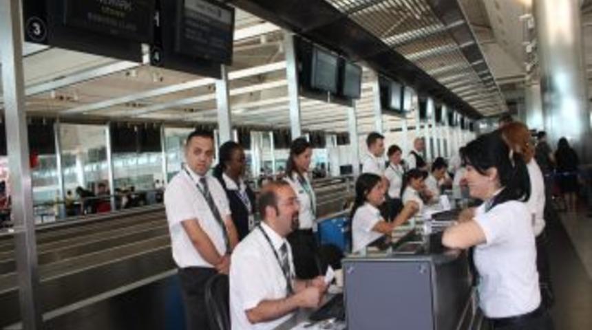 Havalimanında Ilgin&ccedil; Prova